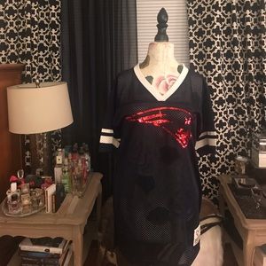 NWOT Vs Pink New England Patriots Sequin Jersey